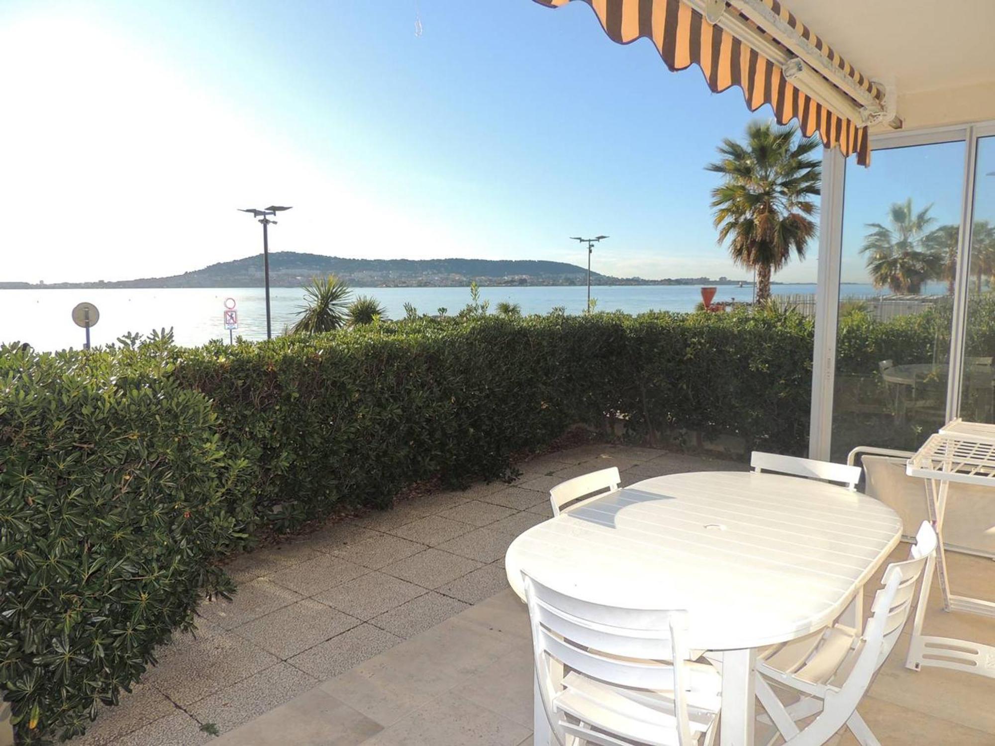 F2 3* Avec Parking Et Terrasse, Face A L'etang De Thau, Proche Thermal, Equipe - Fr-1-571-10 Balaruc-les-Bains